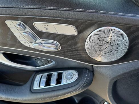 Used 2015 Mercedes-Benz C 300 4MATIC Sedan image 16