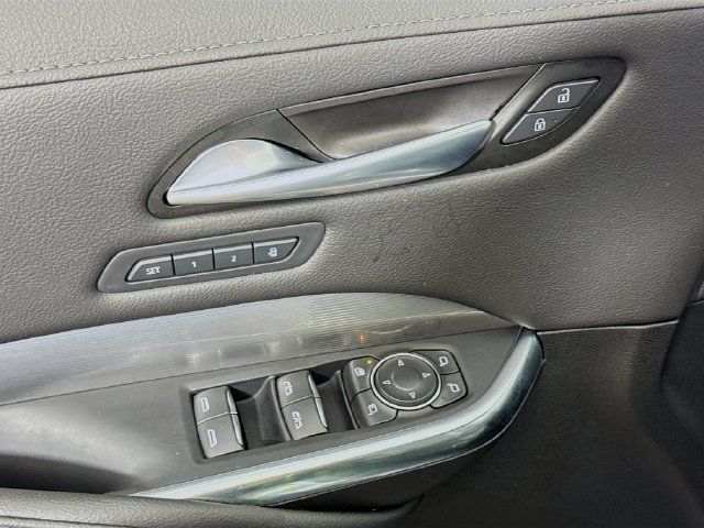 Used 2025 Cadillac XT4 Premium Luxury AWD/4WD image 21