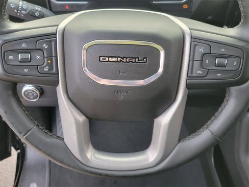 Used 2024 GMC Sierra 2500 Denali w/ Denali Reserve Package image 19