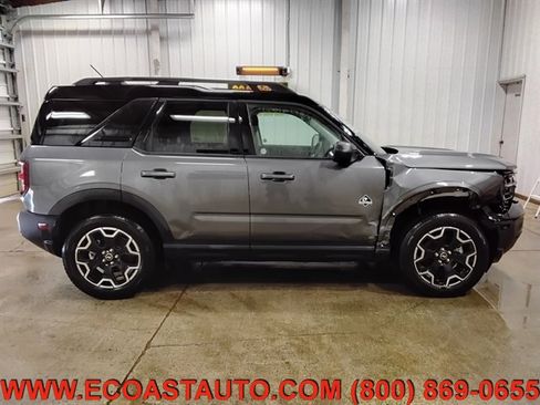 Used 2025 Ford Bronco Sport Outer Banks w/ Outer Banks Tech Package+ image 2