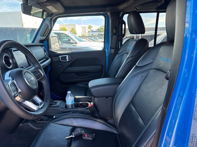 Used 2023 Jeep Wrangler Unlimited Rubicon 4xe w/ Cold Weather Group AWD/4WD image 9