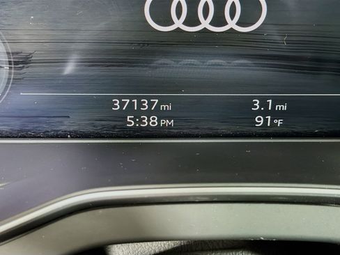Used 2022 Audi Q5 2.0T Premium Plus w/ Premium Plus Package AWD/4WD image 19