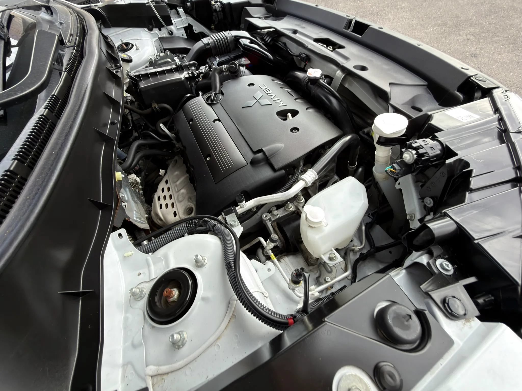 Used 2023 Mitsubishi Outlander Sport AWD image 3