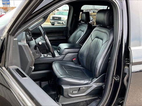 Used 2019 Ford Expedition Max Limited image 32
