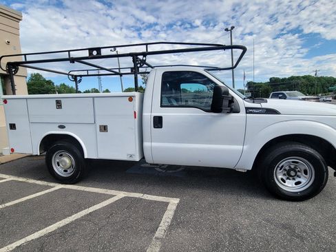 Used 2014 Ford F250 XL image 17