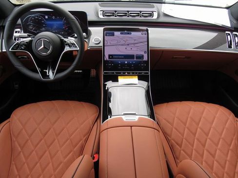 New 2025 Mercedes-Benz S 580 4MATIC Sedan image 32