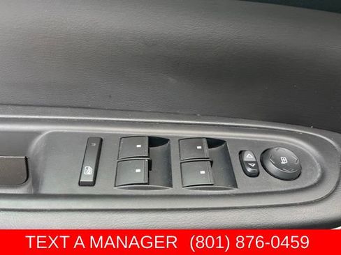 Used 2012 GMC Acadia SLE AWD/4WD image 15
