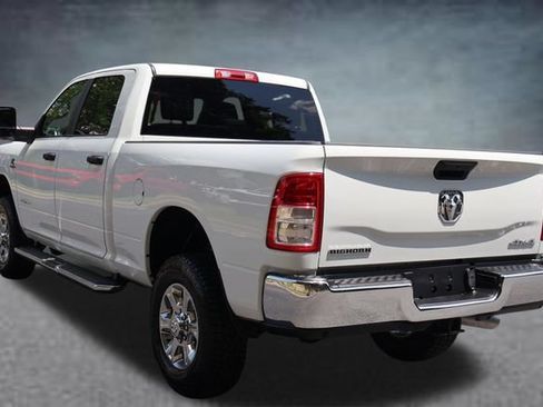 Used 2023 RAM 2500 Big Horn w/ Level 1 Equipment Group AWD/4WD image 21