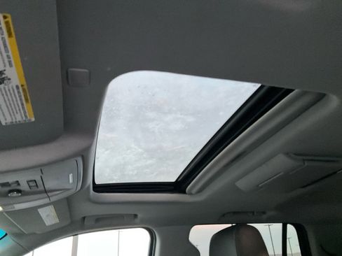 Used 2017 Chevrolet Tahoe LT image 26