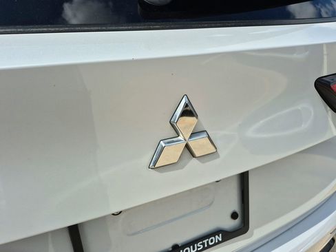 Used 2022 Mitsubishi Outlander SE AWD/4WD image 29