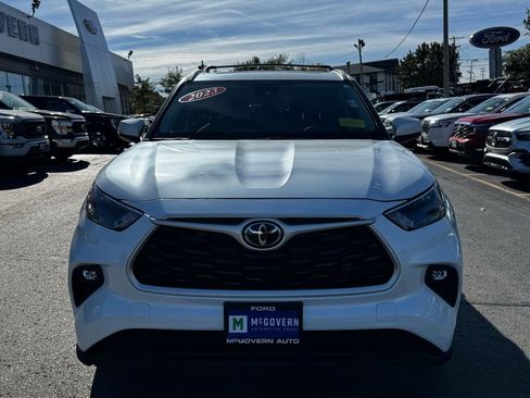 Used 2023 Toyota Highlander L image 14