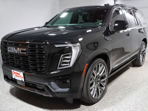Used 2025 GMC Yukon Denali Ultimate AWD/4WD image 40