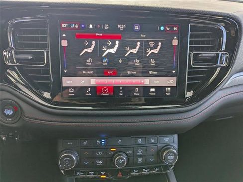 New 2026 Dodge Durango GT image 13