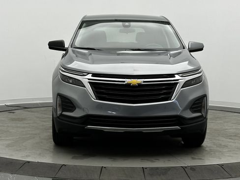 Used 2024 Chevrolet Equinox LT image 2