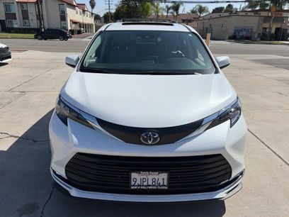 Used 2024 Toyota Sienna XLE w/ XLE Plus Package