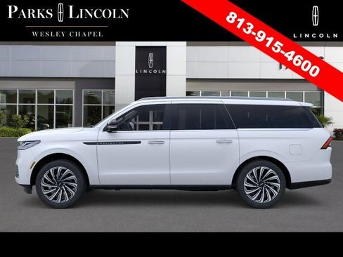 New 2026 Lincoln Navigator L Black Label AWD/4WD image 3