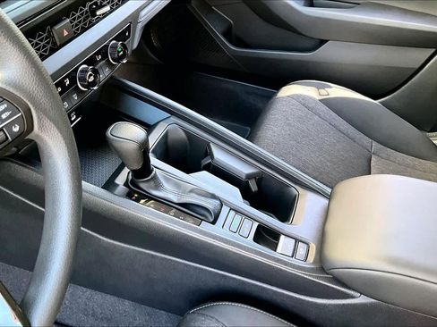 Used 2024 Honda Accord EX image 17