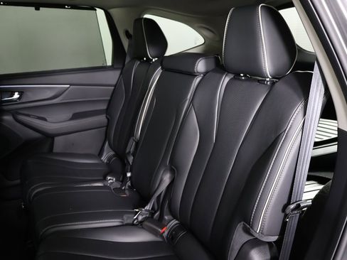 Used 2024 Acura MDX SH-AWD w/ Advance Package image 34