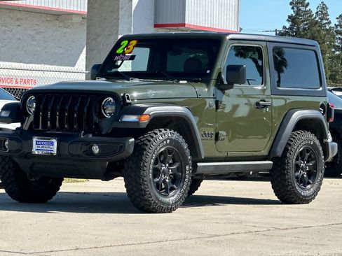 Used 2023 Jeep Wrangler Willys image 7