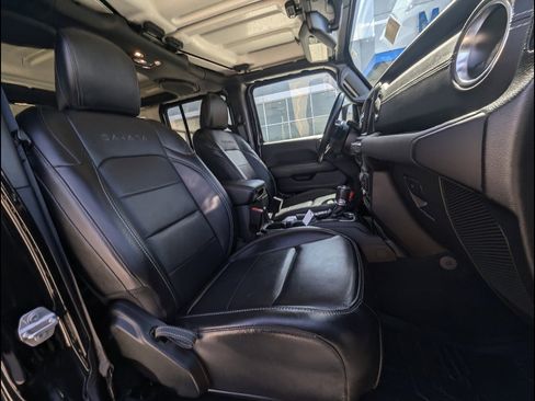 Used 2022 Jeep Wrangler Unlimited Sahara image 23