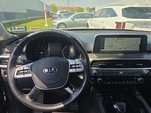 Used 2020 Kia Telluride EX AWD/4WD image 5
