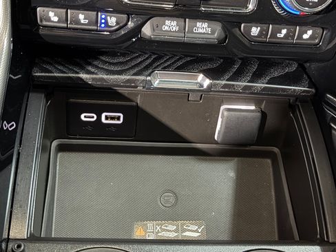 Used 2023 GMC Yukon Denali w/ LPO, Floor Liner Package AWD/4WD image 31