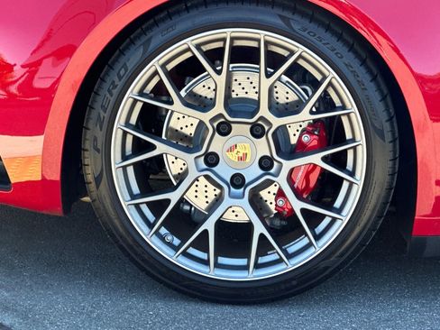 Used 2024 Porsche 911 Carrera 4S image 43