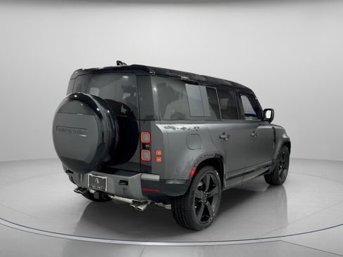 New 2026 Land Rover Defender 110 V8 image 5