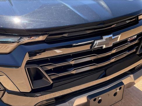 Certified 2024 Chevrolet Colorado Z71 w/ LPO, Skid Plate Package AWD/4WD image 28