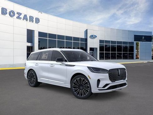 New 2025 Lincoln Aviator Black Label image 7