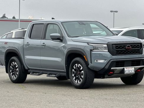 Used 2023 Nissan Frontier PRO-4X w/ Pro Convenience Package image 5