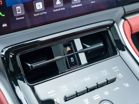 New 2026 Porsche Panamera 4 image 24