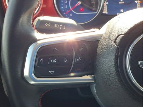 Used 2021 Jeep Wrangler Unlimited Rubicon AWD/4WD image 24