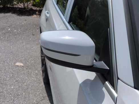 New 2026 BMW 330i Sedan w/ Convenience Package image 12