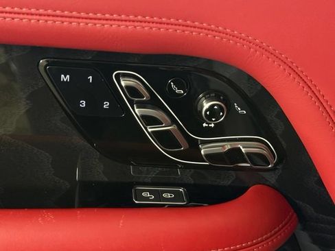 Used 2019 Land Rover Range Rover Long Wheelbase Autobiography AWD/4WD image 15