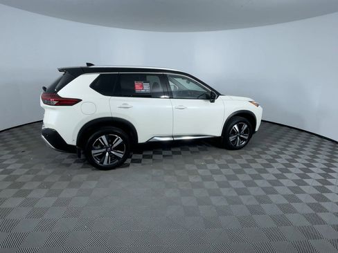 Certified 2023 Nissan Rogue Platinum w/ Platinum Premium Package image 9