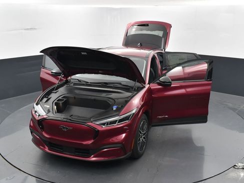 New 2025 Ford Mustang Mach-E Premium image 37