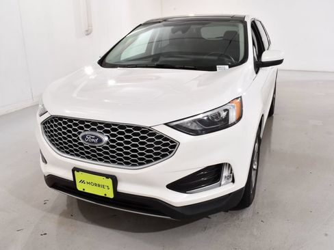 Used 2023 Ford Edge SEL w/ Convenience Package AWD/4WD image 2