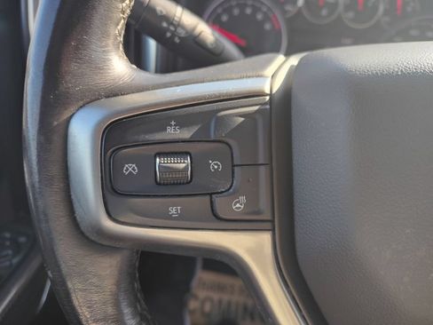 Used 2021 Chevrolet Silverado 1500 LT AWD/4WD image 18