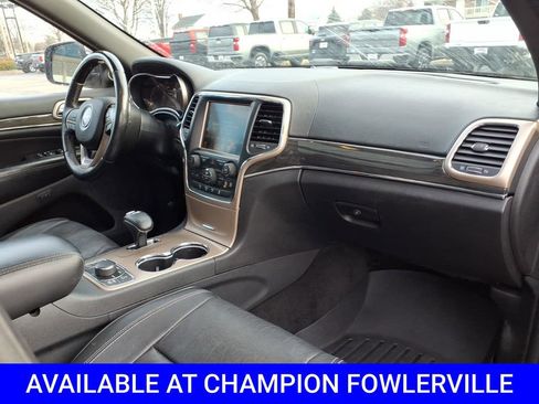 Used 2015 Jeep Grand Cherokee Overland w/ Advanced Technology Group AWD/4WD image 17