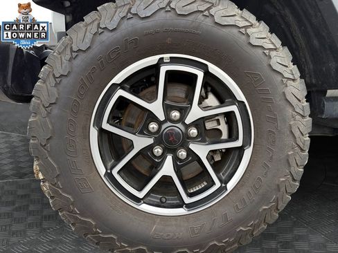 Used 2025 Jeep Wrangler Unlimited Rubicon image 20