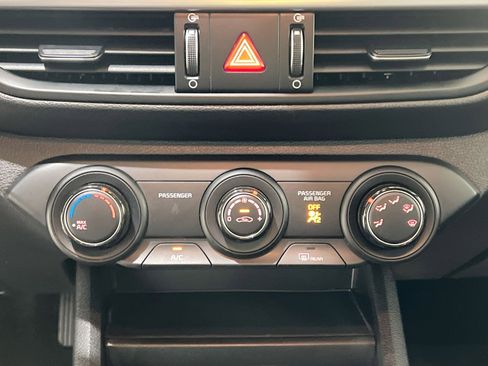 Used 2023 Kia Forte LXS image 17