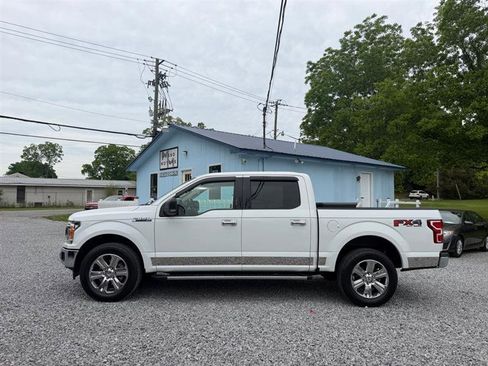 Used 2018 Ford F150 XLT w/ Equipment Group 302A Luxury AWD/4WD image 11