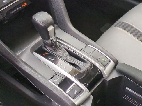 Used 2019 Honda Civic EX image 16