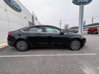 Used 2017 Ford Fusion SE w/ Fusion SE Technology Package video 2