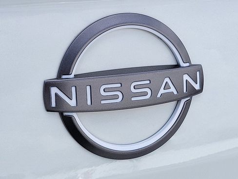 New 2026 Nissan Altima 2.5 SR FWD image 11