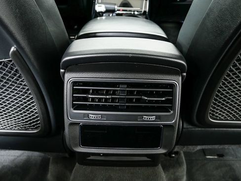 Used 2023 Audi SQ8 Prestige image 20