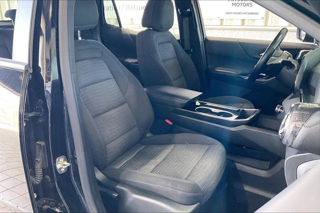 Used 2025 Chevrolet Equinox LT AWD/4WD image 21