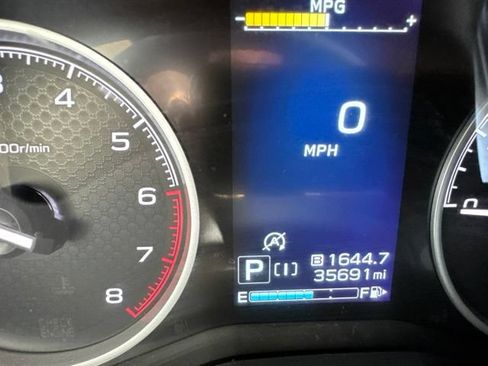 Used 2024 Subaru Forester Premium AWD/4WD image 15