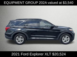 Used 2021 Ford Explorer XLT w/ Equipment Group 202A RWD video 2